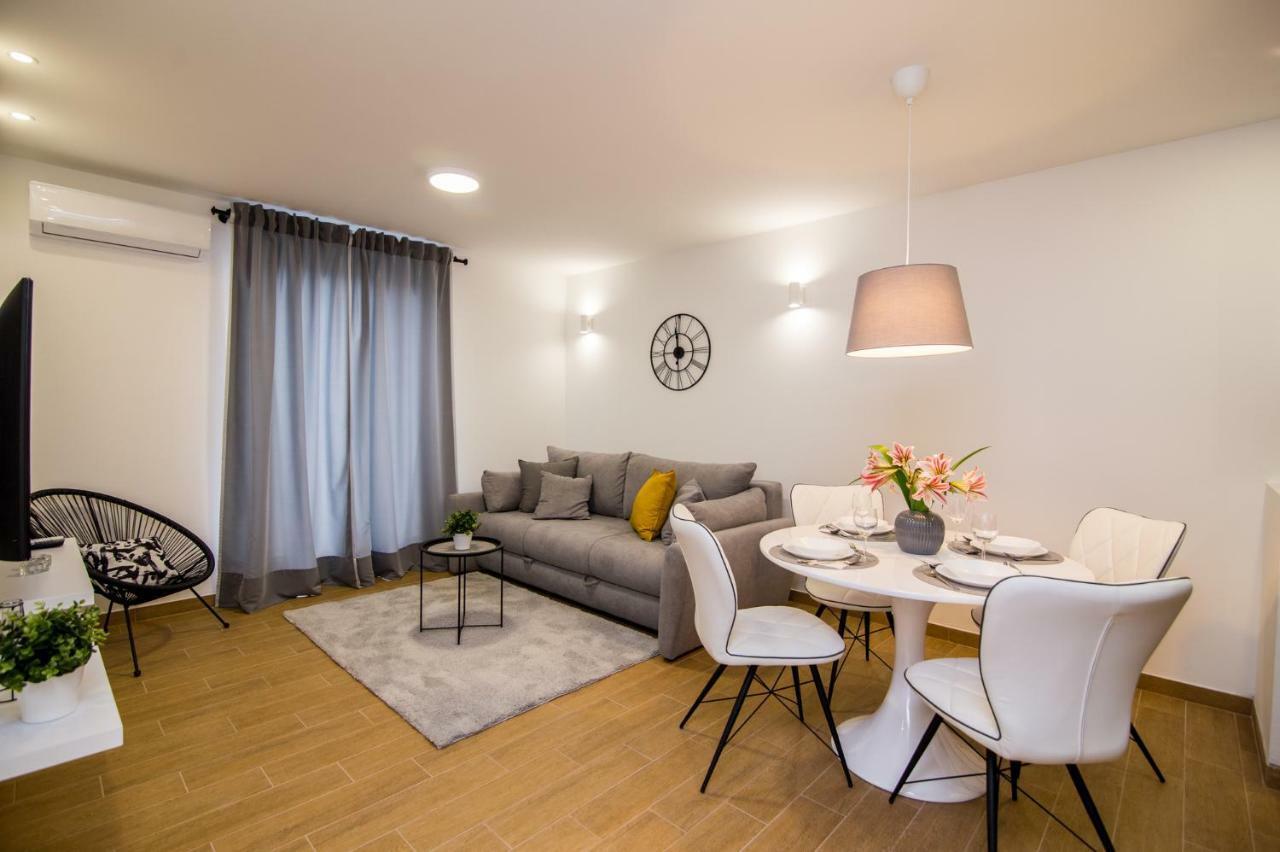 Fk Apartments Pakoštane Zewnętrze zdjęcie