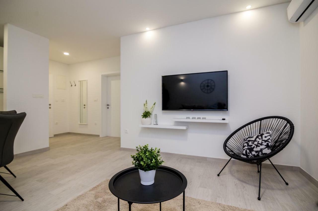 Fk Apartments Pakoštane Zewnętrze zdjęcie