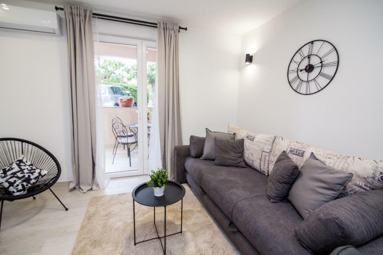 Fk Apartments Pakoštane Zewnętrze zdjęcie