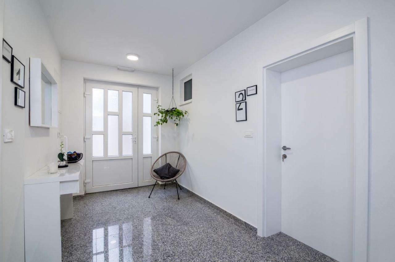 Fk Apartments Pakoštane Zewnętrze zdjęcie